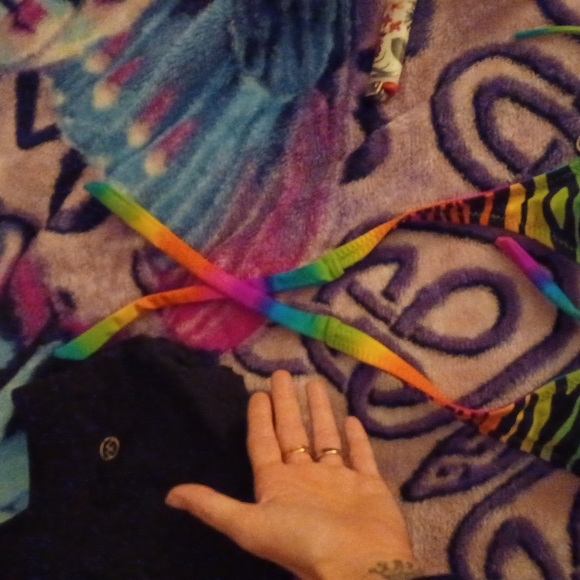 Bikini - Picture 6 of 7